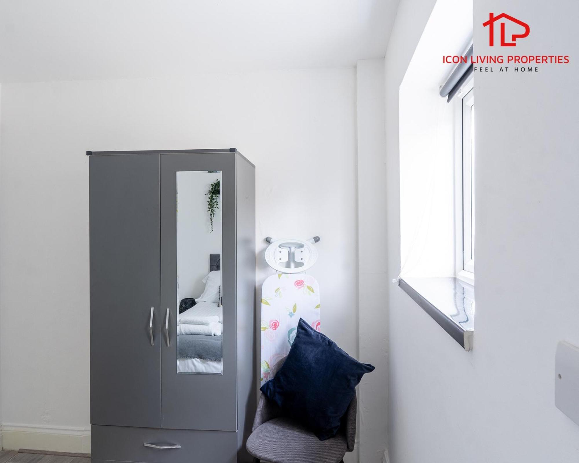 Arch-view 1 By Icon Living Short Lets & Serviced Wembley London