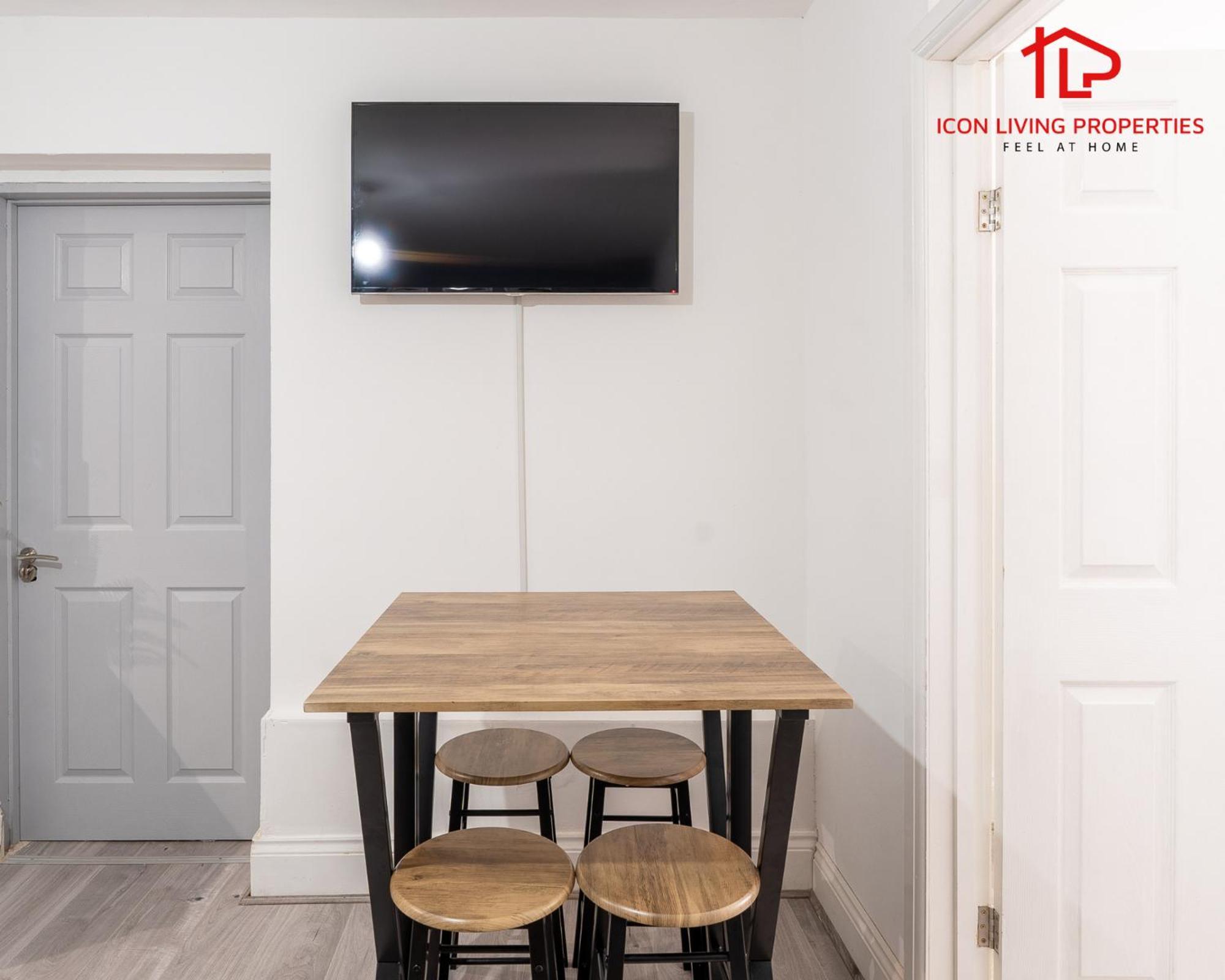 Apartment Arch-view 1 By Icon Living Short Lets & Serviced Wembley *